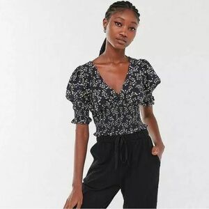 Urban Outfitters Smocked V Neck Top - L